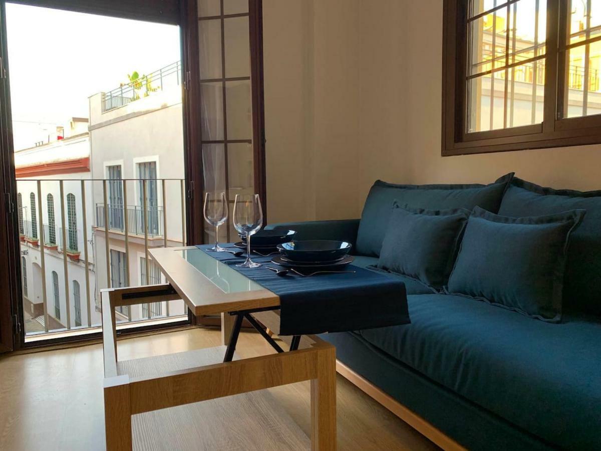 Luz Y Tranquilidad En El Casco Historico - Parking Gratis Appartement Sevilla Buitenkant foto