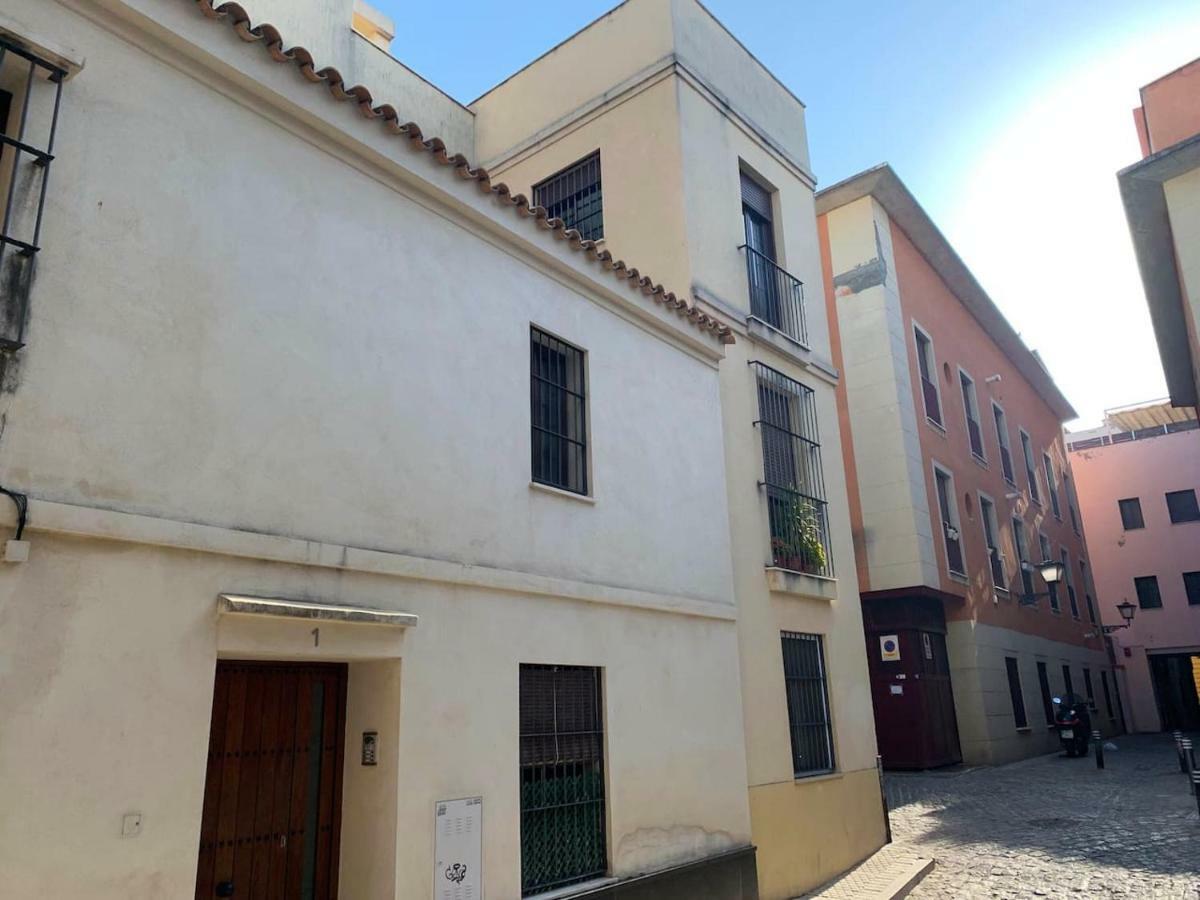Luz Y Tranquilidad En El Casco Historico - Parking Gratis Appartement Sevilla Buitenkant foto