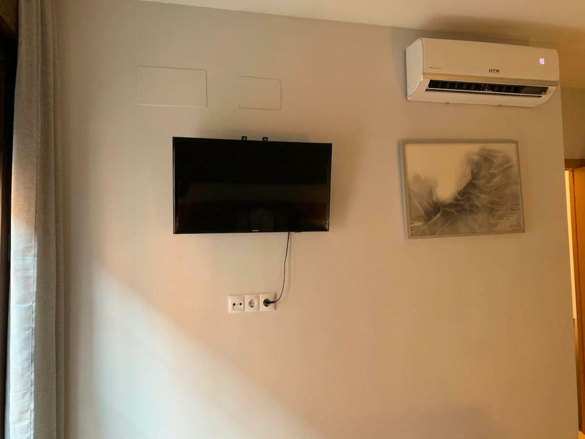 Luz Y Tranquilidad En El Casco Historico - Parking Gratis Appartement Sevilla Buitenkant foto